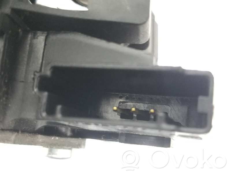 Opel Astra J Încuietoare portbagaj 