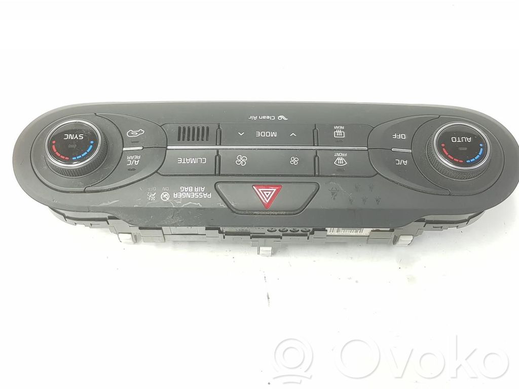 KIA Sorento Climate control unit 