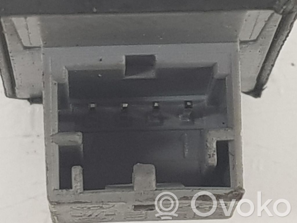 Audi A4 S4 B8 8K Interruttore di controllo dell’alzacristalli elettrico