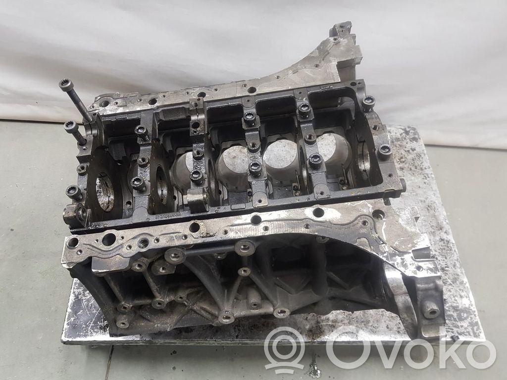 Volkswagen Touareg I Bloque de motor 