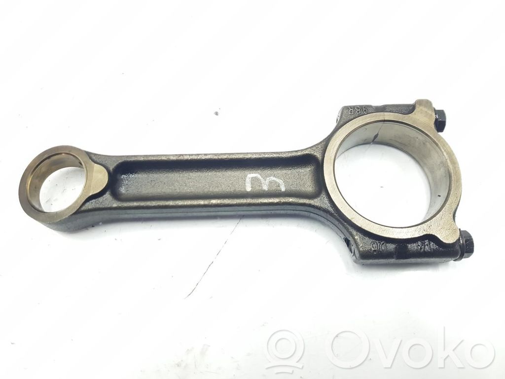Nissan Qashqai Korbowód 