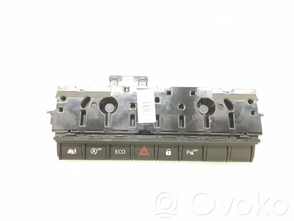 Renault Master III Hazard light switch 