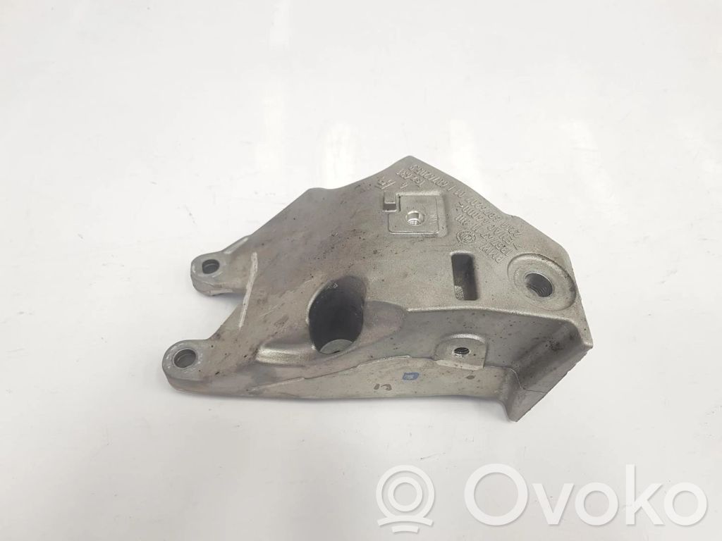 BMW 3 G20 G21 Supporto di montaggio del motore 