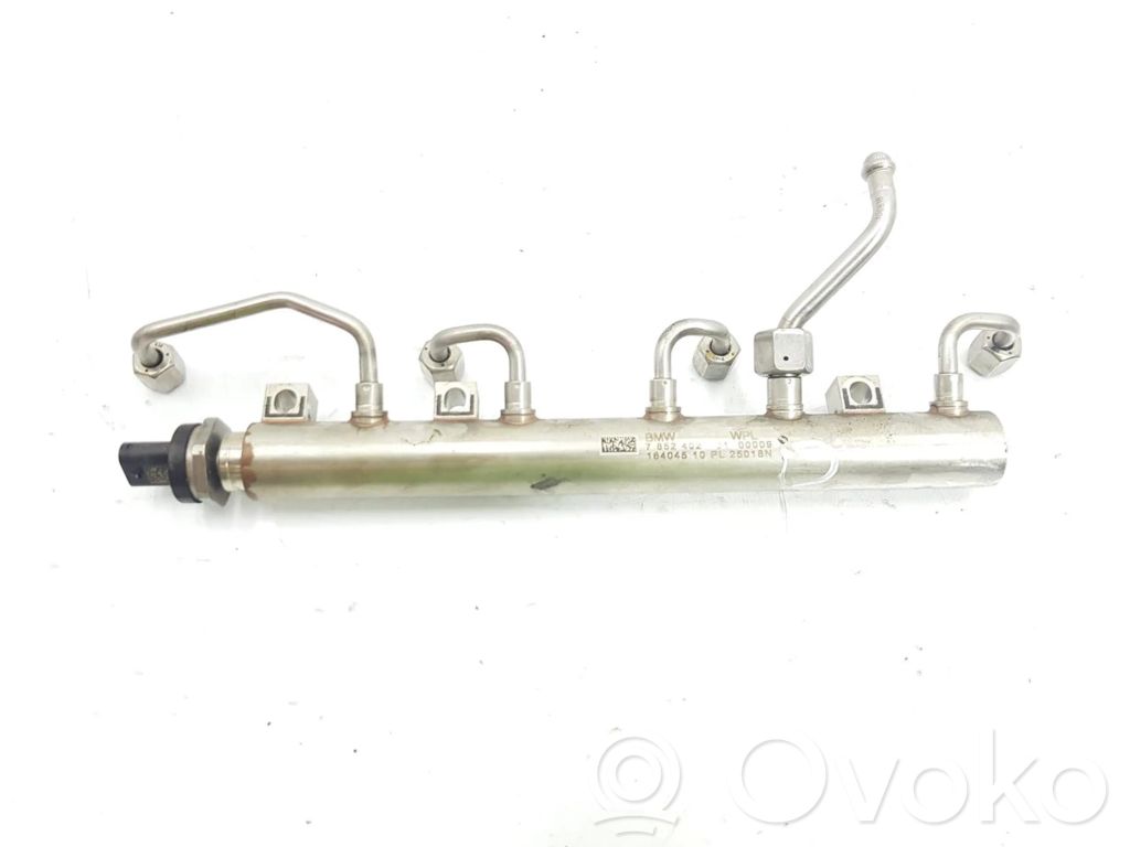 BMW X5 F15 Rampă alimentare injectoare 