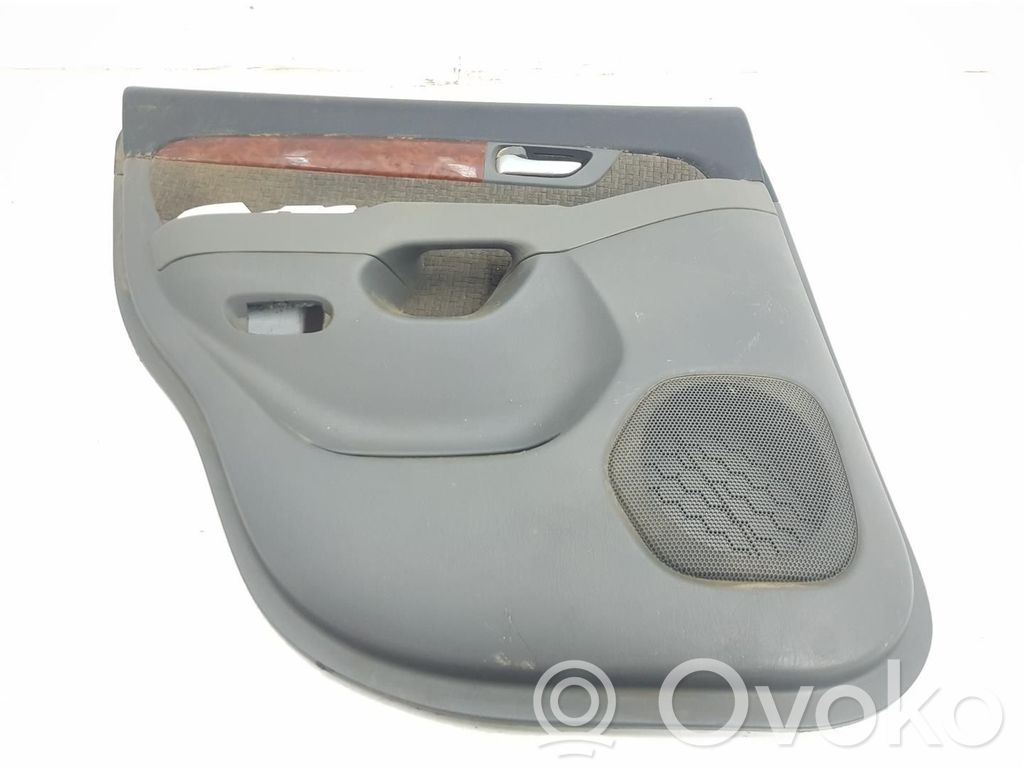 Toyota Land Cruiser (J120) Rivestimento del pannello della portiera posteriore 