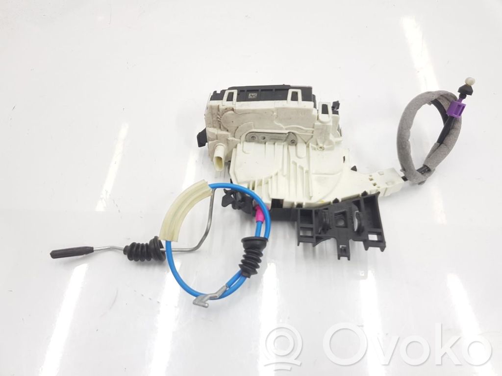 Mercedes-Benz A W176 Serratura portiera posteriore 