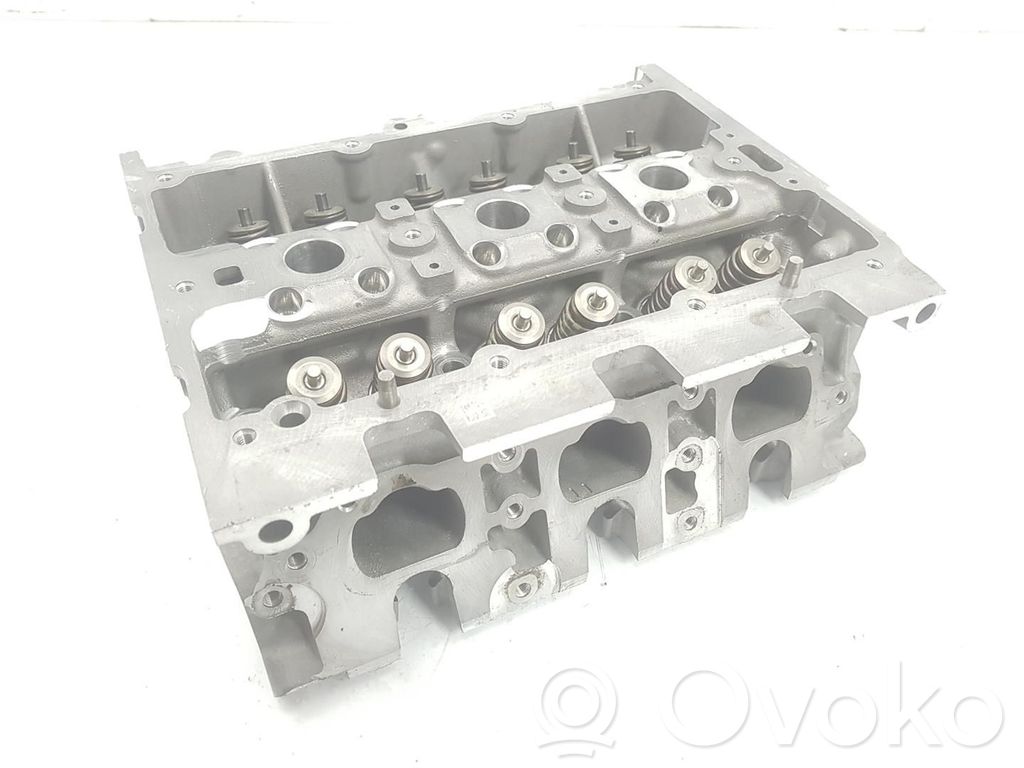 Engine head   04C103064D,04C103064D,1111A