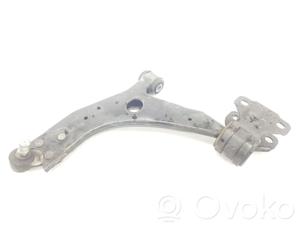 Volvo V40 Fourchette, bras de suspension inférieur avant 