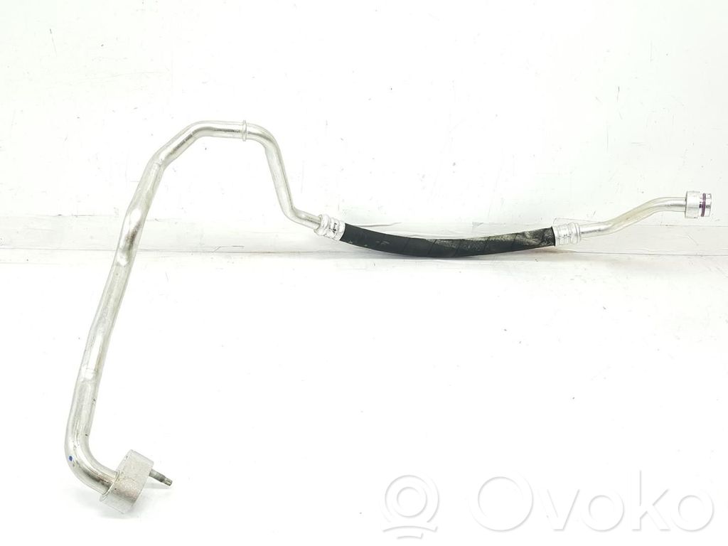 Ilmastointilaitteen putki (A/C)   5WA816743,5WA816743