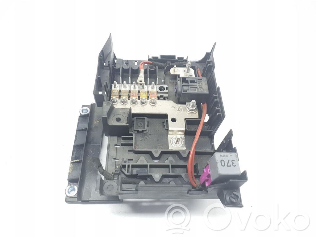 Sulakemoduuli   7L0937548C,7L0937548C