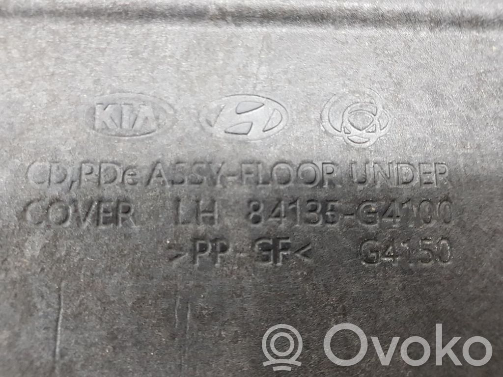 Hyundai i30 Placa protectora/protector antisalpicaduras motor 