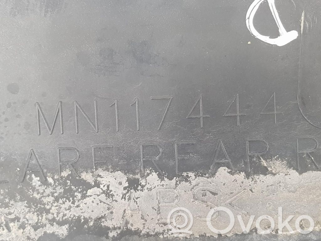 Mitsubishi L200 Apărătoare aripă spate 