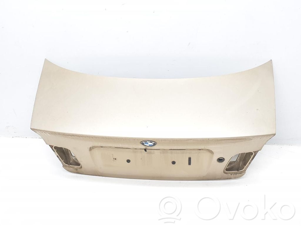 Couvercle de coffre   7003314,41627003314,COLORORO
