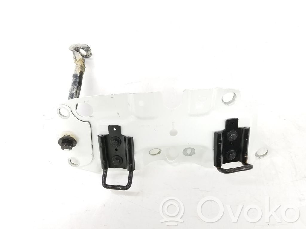 Spare wheel mounting bracket   9813331680,9813331680