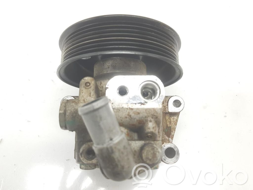 Ford Transit Ohjaustehostimen pumppu 