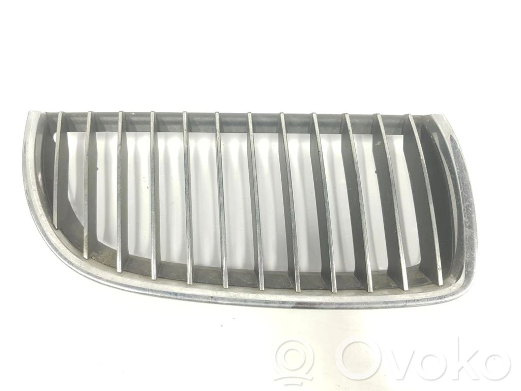 Rejilla delantera   51137120010,51137120010