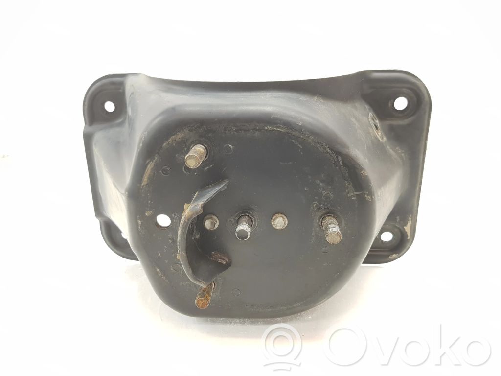 Toyota Land Cruiser (J120) Soporte de apoyo de la rueda de repuesto