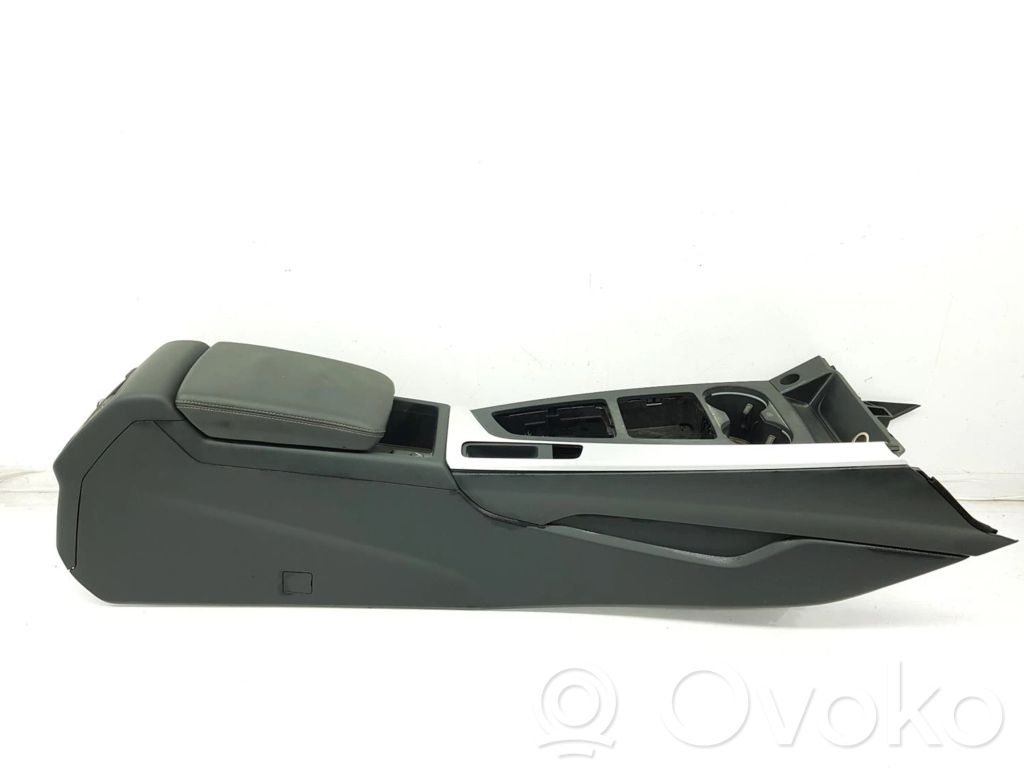 Audi A4 S4 B9 Reposabrazos 