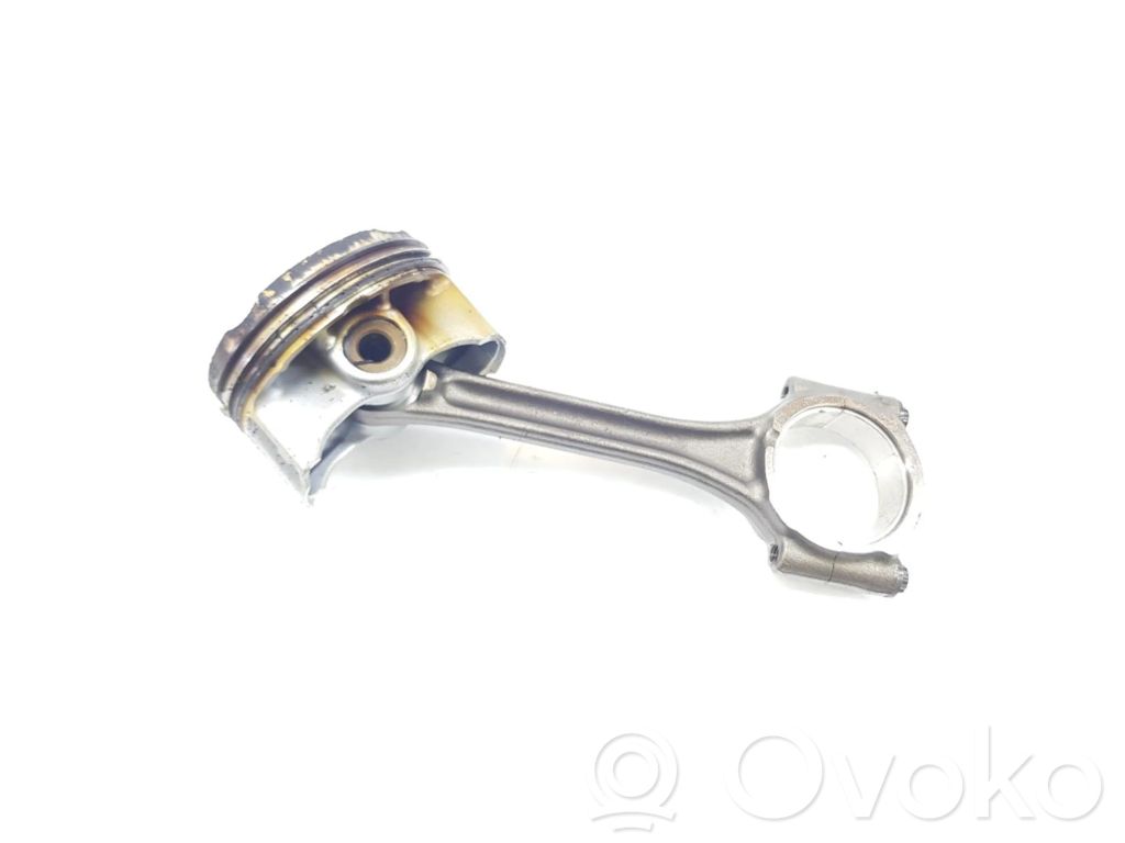 Peugeot 208 I Piston 