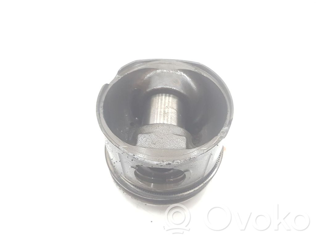 Piston   2247502,11252247502