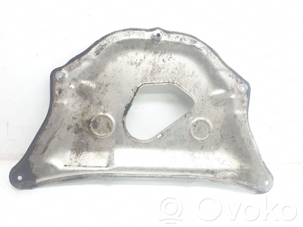 Engine splash shield/under tray   6767228,31106774186
