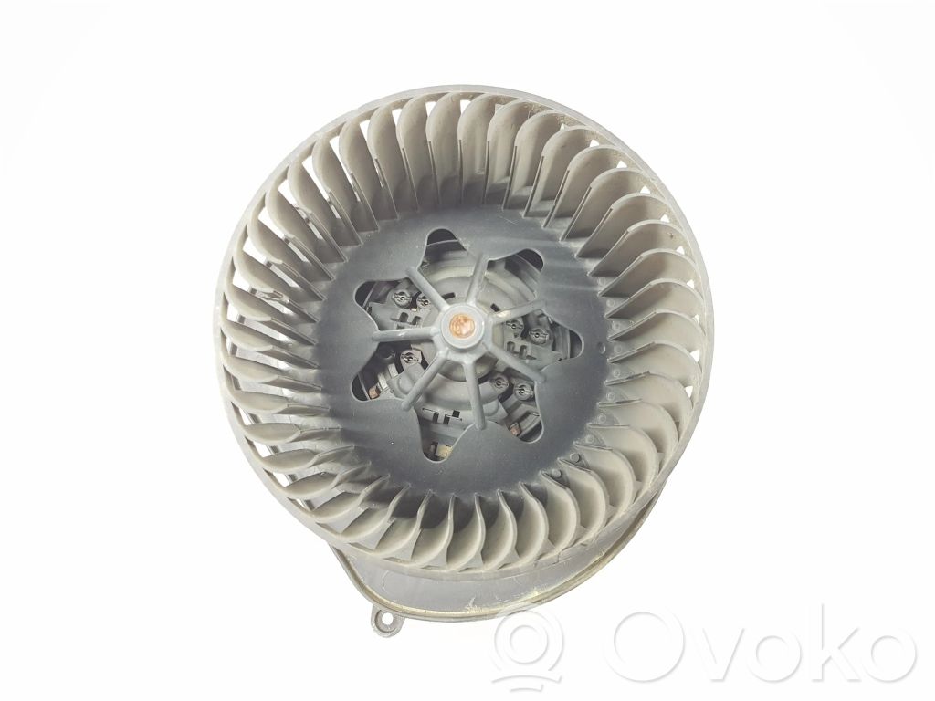 Dodge Nitro Mazā radiatora ventilators 