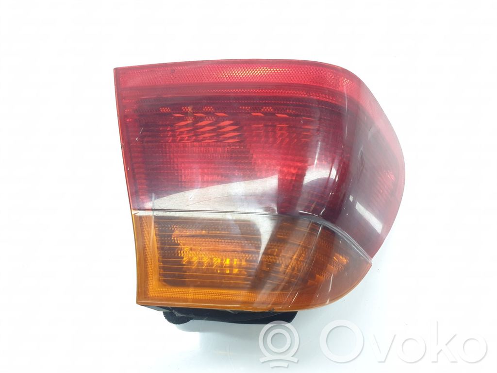 Lampa tylna   8364921,63218364921