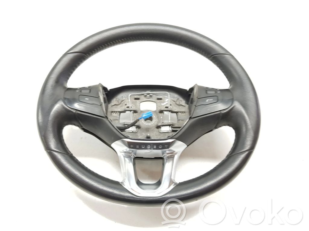 Peugeot 208 I Volant