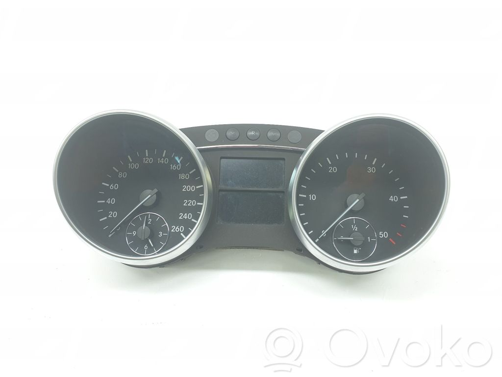 Mercedes-Benz ML W164 Tachimetro (quadro strumenti)