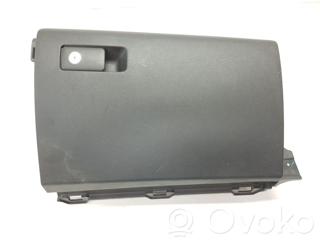 Guantera   84540D4010,84510D4100WK