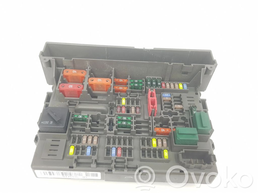Módulo de fusible   9119446,9119445
