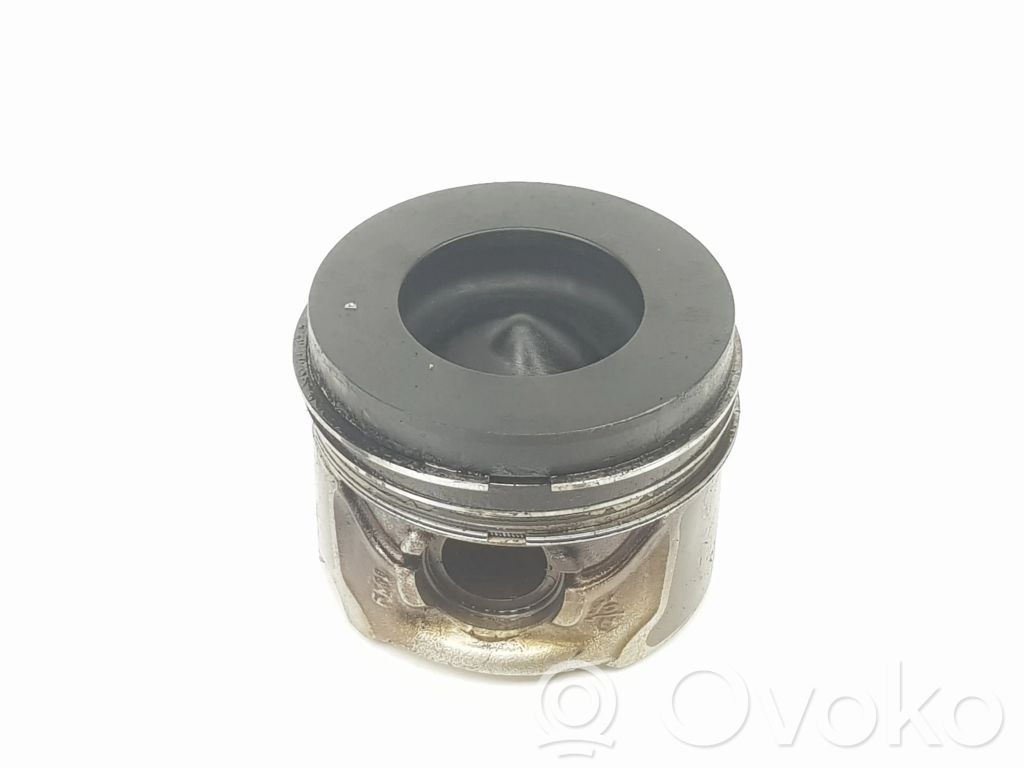 BMW 3 F30 F35 F31 Piston 