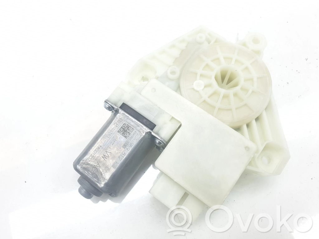 Seat Toledo IV (NH) Motorino alzacristalli della portiera anteriore