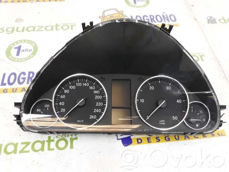 Mercedes-Benz C W203 Tachimetro (quadro strumenti)
