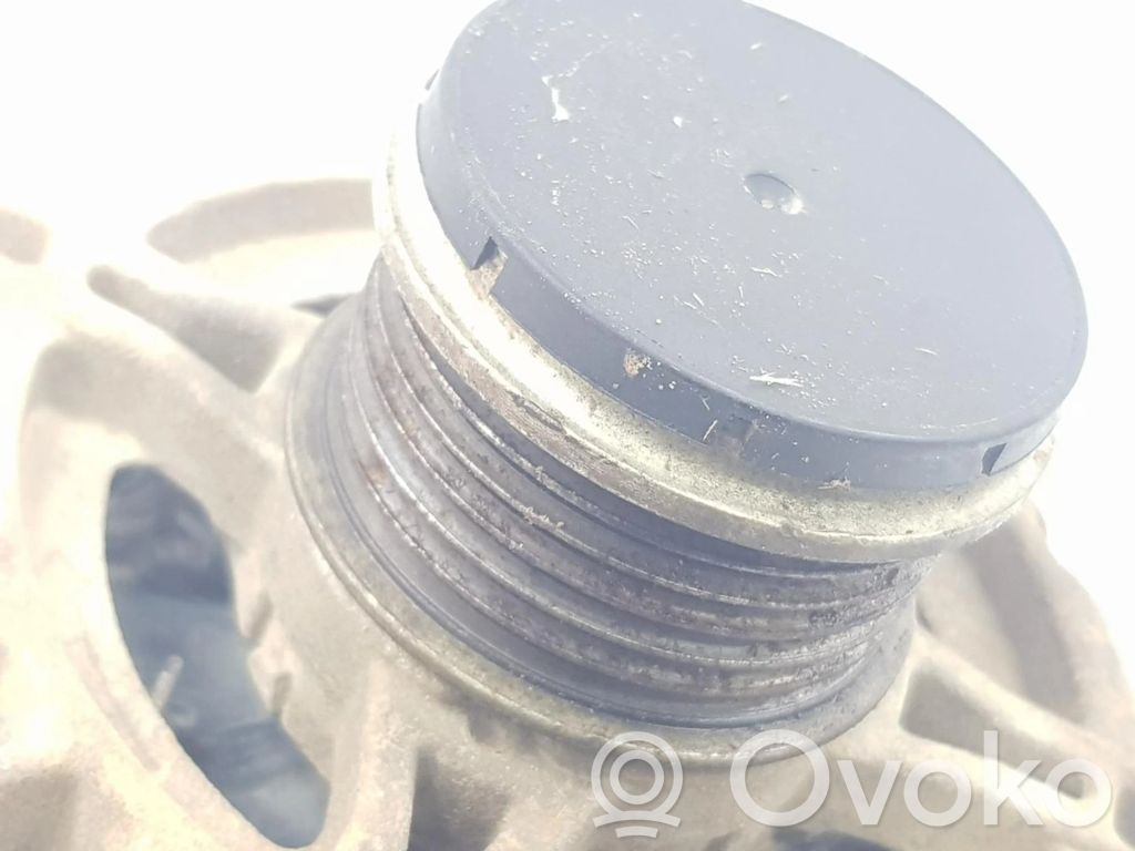 Opel Combo D Alternador 