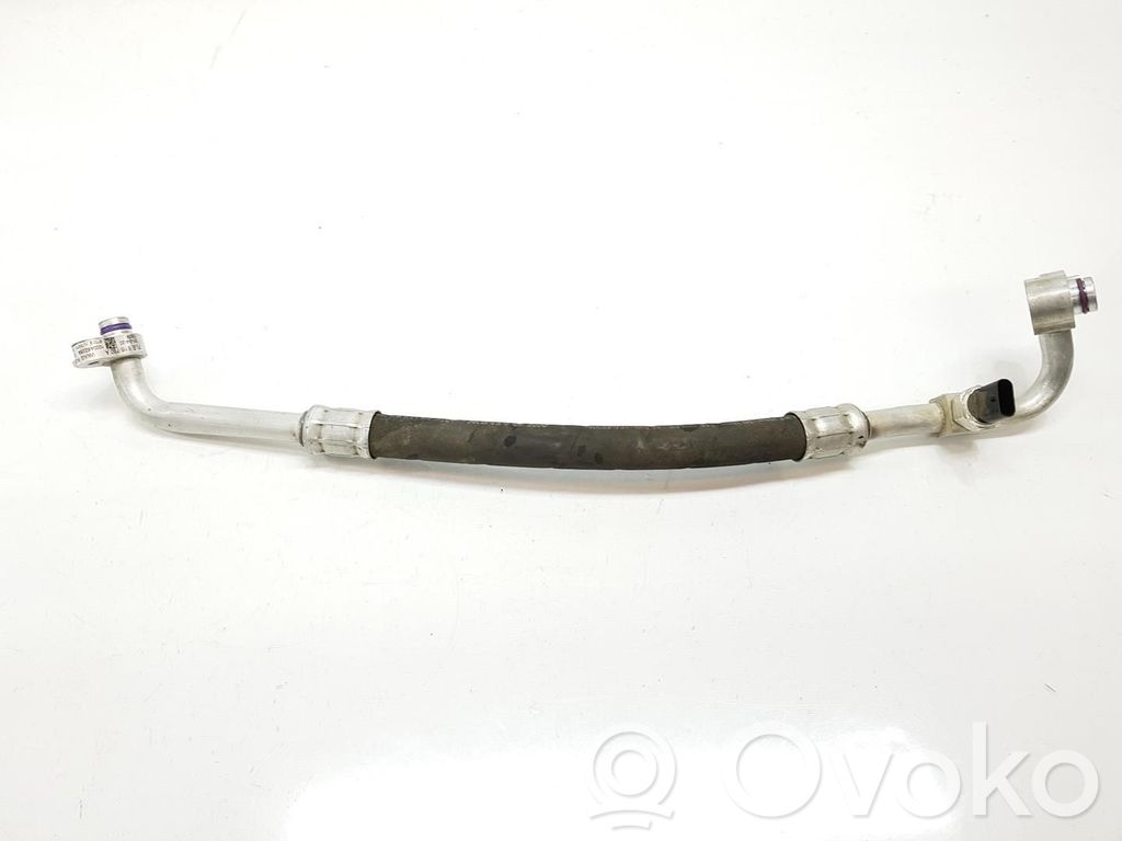 Ilmastointilaitteen putki (A/C)   7LE816750A,7LE816750A