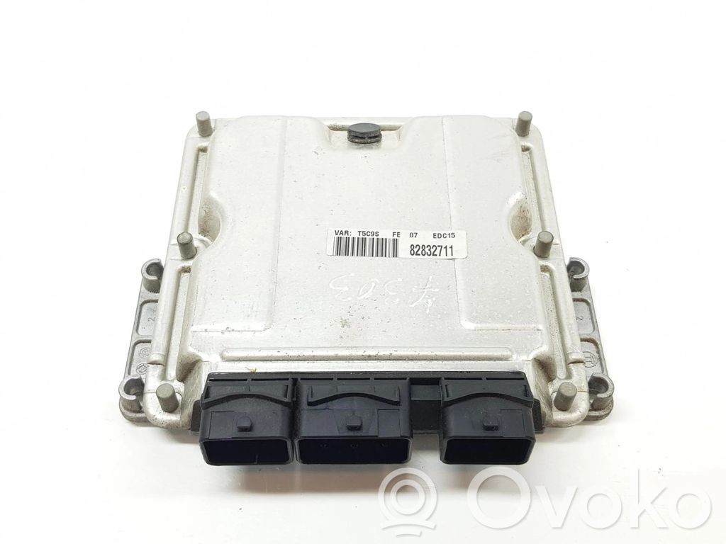 Peugeot 307 Engine control unit/module 