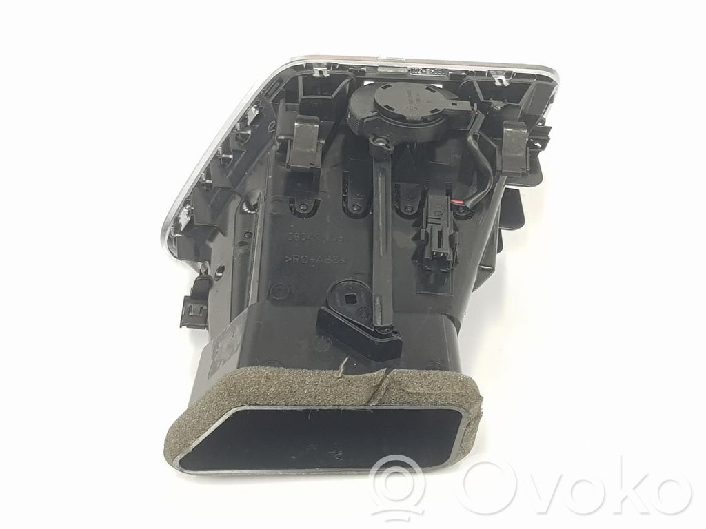 Audi Q3 8U Luftausströmer Lüftungsdüse Luftdüse Mitte 