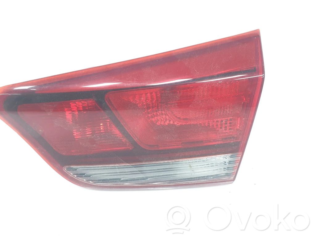 KIA Rio Luces portón trasero/de freno 