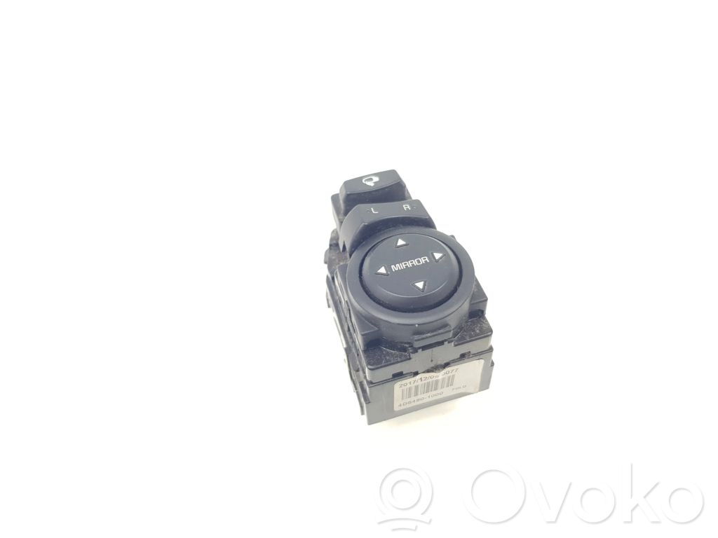 KIA Rio Wing mirror switch 