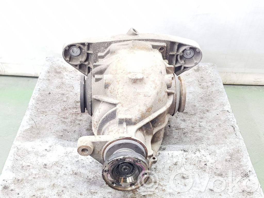 BMW 5 E39 Galinis reduktorius 