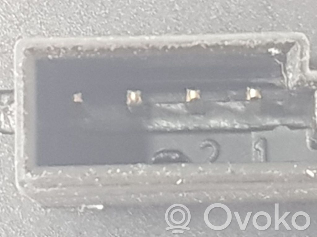 Interruptor del elevalunas eléctrico   61316902174,6902174