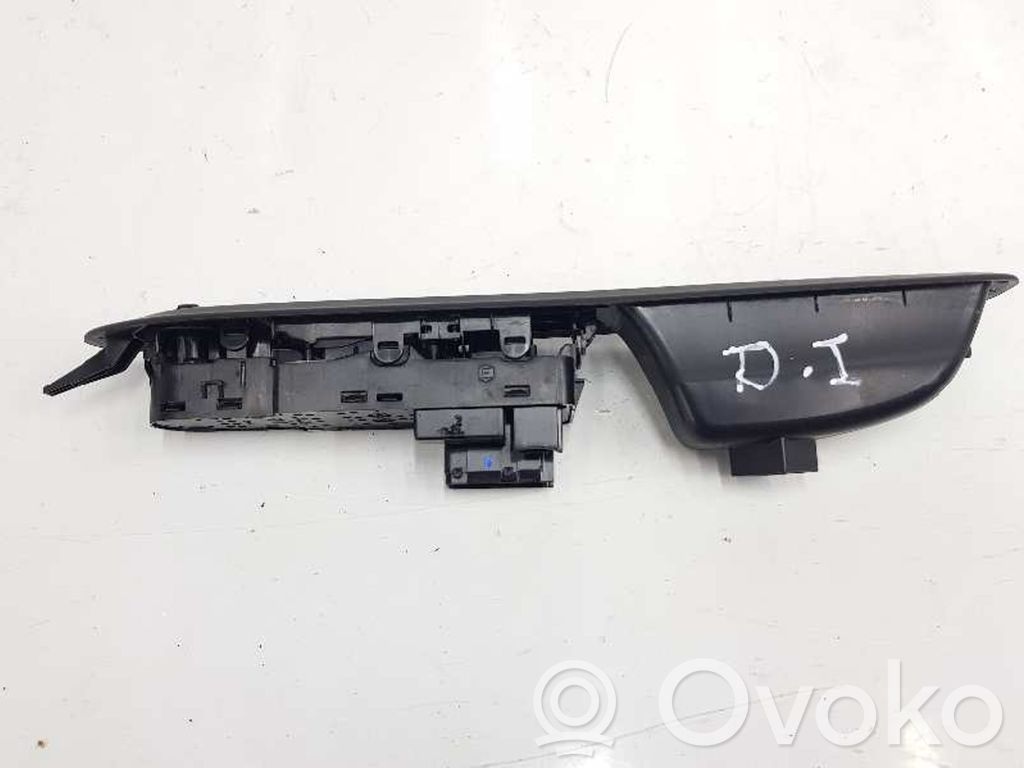 Citroen DS3 Electric window control switch 