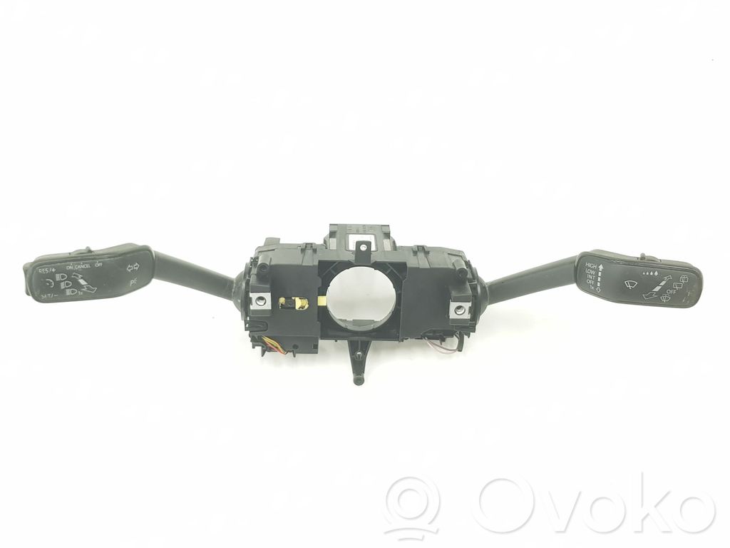 Seat Toledo IV (NH) Otros interruptores/perillas/selectores 