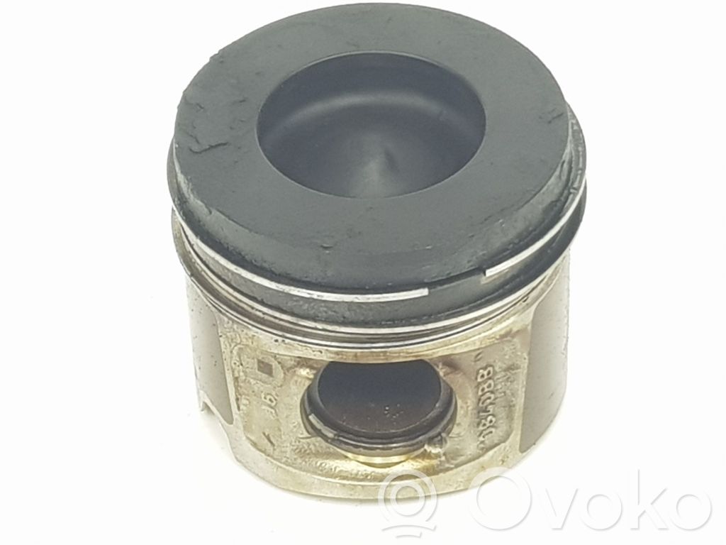 BMW X1 E84 Piston 