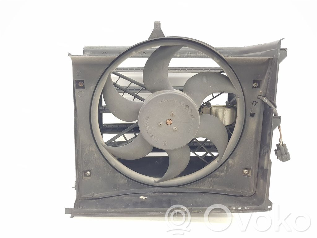 BMW 3 E46 Elektrisks radiatoru ventilators 