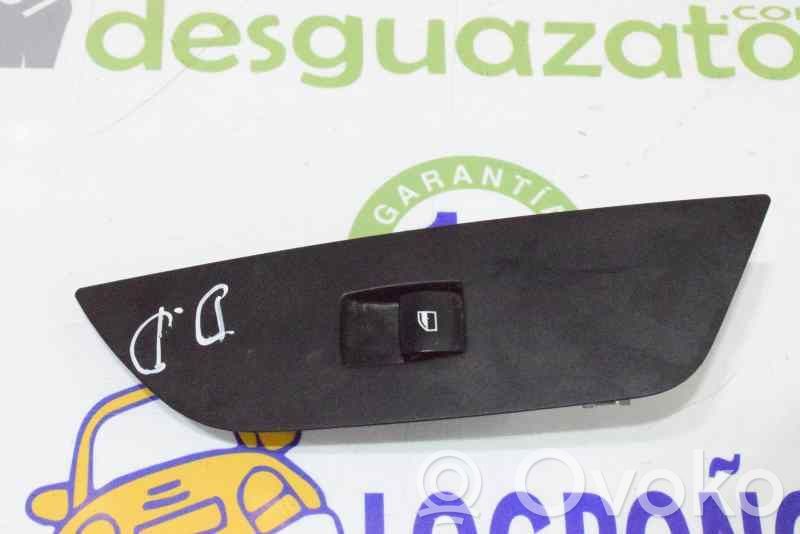 Electric window control switch   61319216049,6935534