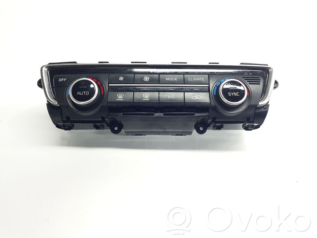 KIA Optima Climate control unit 