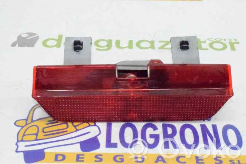 Toyota RAV 4 (XA20) Luce d’arresto centrale/supplementare