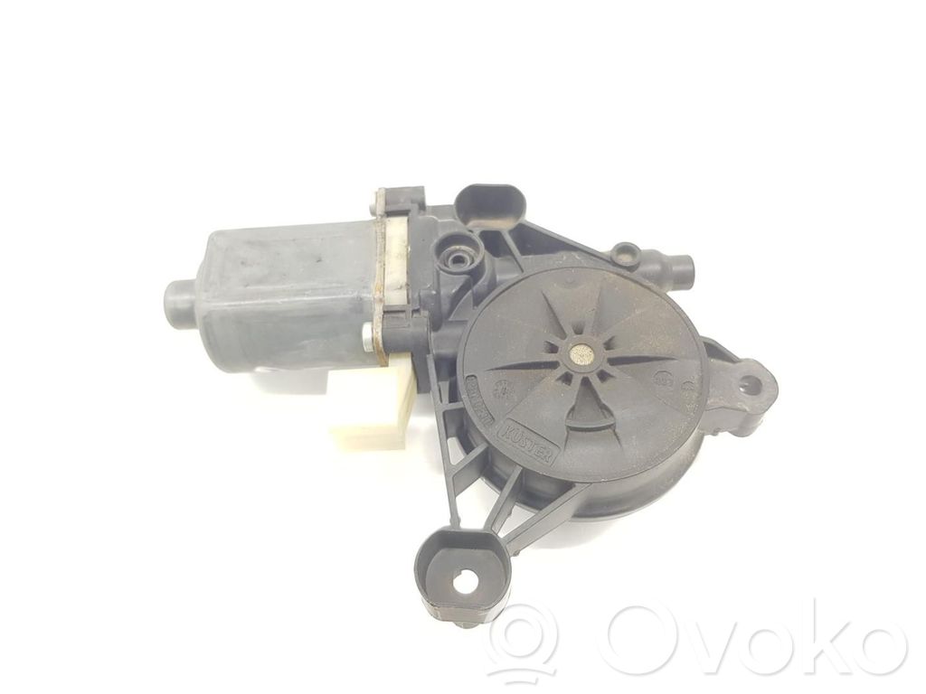 Volkswagen Golf VII Moteur de lève-vitre de porte avant